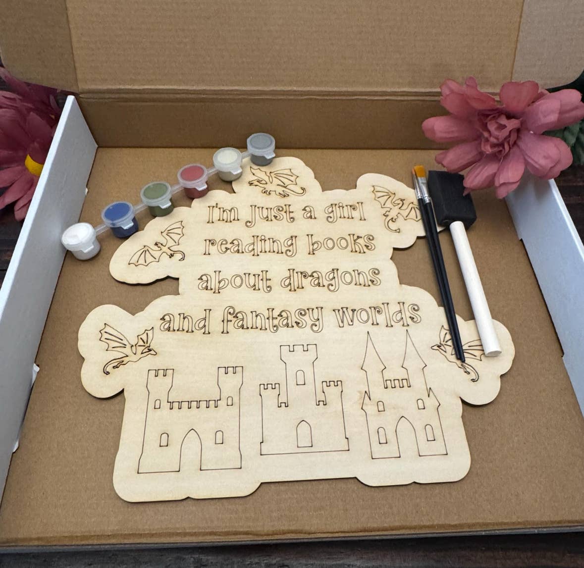 Fantasy Worlds DIY Paint Kit, Bookclub activity set